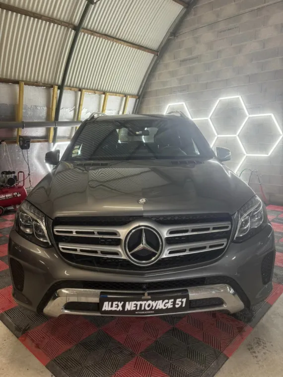 nettoyage intérieur et extérieur d'un véhicule 4x4 à Reims, Reims, Alex Nettoyage 51