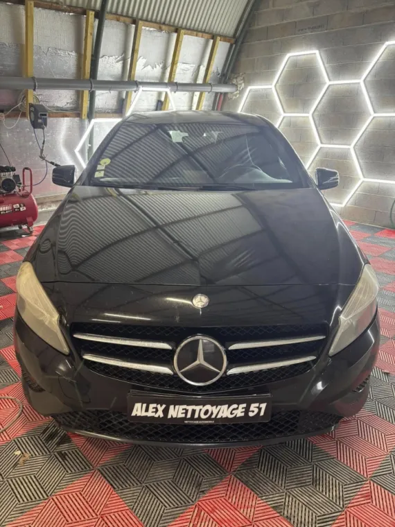 nettoyage intérieur complet d'un véhicule Mercedes Class A à Reims, Reims, Alex Nettoyage 51