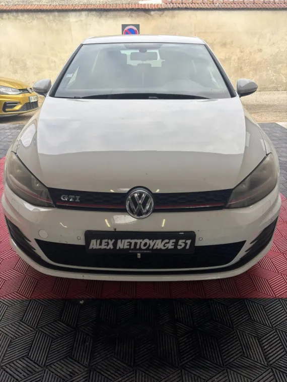 rénovation d'optiques de phares à Reims, Reims, Alex Nettoyage 51