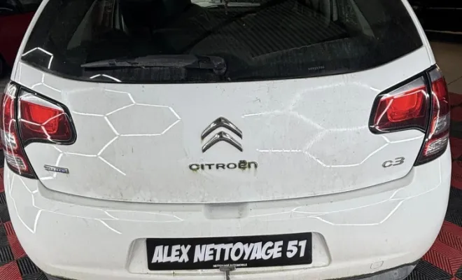 nettoyage intérieur et extérieur d'un véhicule à Reims, Reims, Alex Nettoyage 51