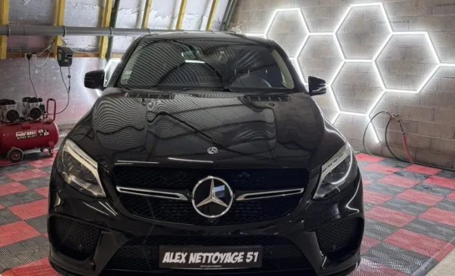 nettoyage intérieur et extérieur d'un véhicule SUV à Reims, Reims, Alex Nettoyage 51