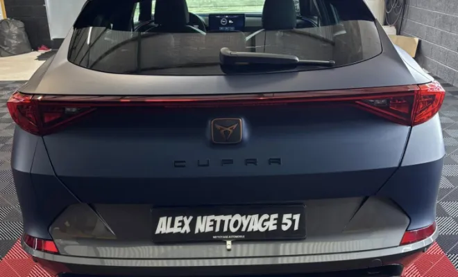 nettoyage intérieur et extérieur d'un véhicule à Reims, Reims, Alex Nettoyage 51