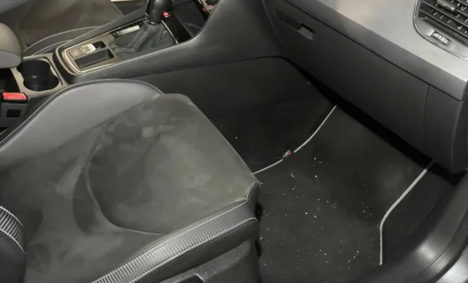 nettoyage intérieur complet de véhicule Seat Leon Cupra à Reims , Reims, Alex Nettoyage 51