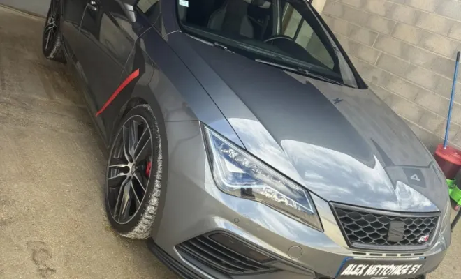 nettoyage intérieur complet de véhicule Seat Leon Cupra à Reims , Reims, Alex Nettoyage 51